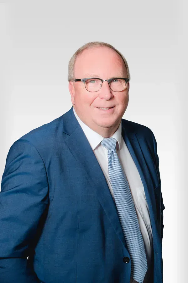 Portrait von Dr. Torsten Emmerich